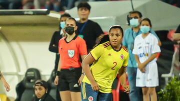 La Selección Colombia fememina de mayores en acción