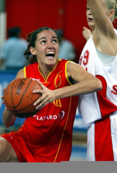 Las zapatillas y el tambor de Laia Palau en Túnez