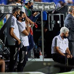 Tuca no renovaría con Tigres por discrepancia con gente de Cemex