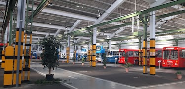 Vista general de la nave principal del museo de la EMT de Madrid.