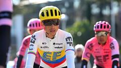 Esteban Chaves ocupó la casilla 64 en la primera etapa del Tour de Los Alpes Marítimos y de Var, en la que estrenó su camiseta de campeón nacional de ruta.