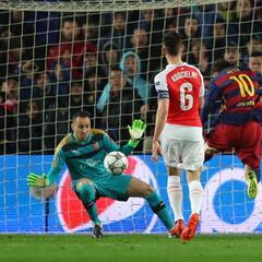 Ospina le saca un gol a Messi con una atajada imposible