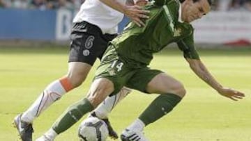 Salamanca y Betis empatan y dejan su futuro para la última jornada