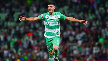Juan Brunetta celebrate this goal 3-0 of Santos during the game Santos vs Toluca, corresponding to Round 16 of the Torneo Apertura 2023 of the Liga BBVA MX, at TSM CoronaStadium, on November 05, 2023.
<br><br>
Juan Brunetta celebra su gol 3-0 de Santos durante el partido Santos vs Toluca, correspondiente a la Jornada 16 del Torneo Apertura 2023 de la Liga BBVA MX, en el Estadio TSM Corona , el 05 de Noviembre de 2023