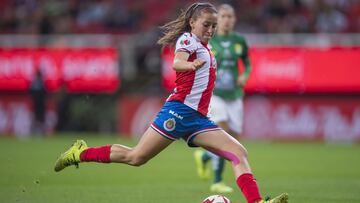 Rubí Soto regresa de España para jugar con Chivas