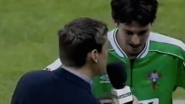 El Emery futbolista: 30" de entrevista al descanso en el Calder車n