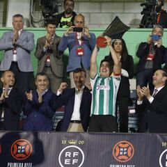 El Capitán Ampuero seguirá su misión en El Sardinero