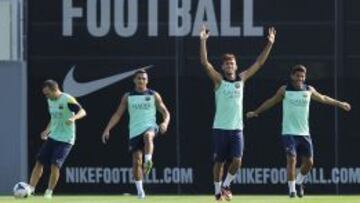 NUEVAS NORMAS EN LA CASA. A diferencia de lo que pasaba, Martino sí permitióla entrada de cámaras en la sesión de ayer y ofrecióla lista de convocados 24 horas antes del partido.