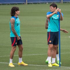 Xavi cierra la persiana hasta el 5 de diciembre