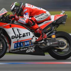 Checa: "Lorenzo era la apuesta obligada de Ducati"