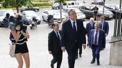 Pressure grows on Florentino to introduce RM women's team