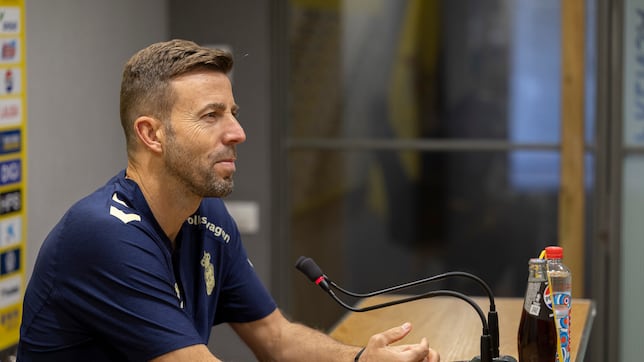 Luis García: “Tengo una oferta de renovación, ascienda o no”