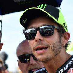 Petronas pone fecha a la decisión sobre Rossi