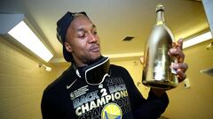 CLEVELAND, OH - JUNE 08: David West #3 of the Golden State Warriors celebrates in the locker room after defeating the Cleveland Cavaliers during Game Four of the 2018 NBA Finals at Quicken Loans Arena on June 8, 2018 in Cleveland, Ohio. The Warriors defeated the Cavaliers 108-85 to win the 2018 NBA Finals. NOTE TO USER: User expressly acknowledges and agrees that, by downloading and or using this photograph, User is consenting to the terms and conditions of the Getty Images License Agreement.   Gregory Shamus/Getty Images/AFP
 == FOR NEWSPAPERS, INTERNET, TELCOS &amp; TELEVISION USE ONLY ==