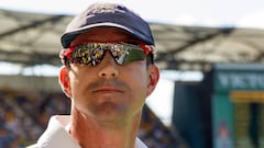 India captain Dhoni backs Pietersen for IPL