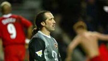 <b>CRITICADO.</B> El criticado Seaman no defenderá la portería del Arsenal en Mestalla.