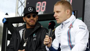 Lewis Hamilton y Valtteri Bottas.