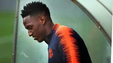 Yerry Mina durante un entrenamiento con el Barcelona