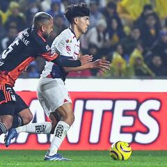 Juega 1000 pesos y gana 16800 en Caliente con la Liga MX