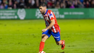 Javi Galán, con el Atlético