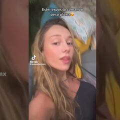 Vídeo: Ester Expósito cantando “Ella Baila Sola” de Peso Pluma, es lo que necesitas ver hoy