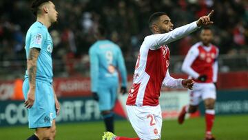 Tristan Dingome celebra su gol ante el Olympique de Marsella