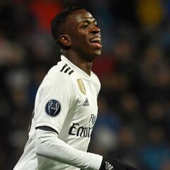 La curiosa foto con la que Vinicius felicita al Flamengo