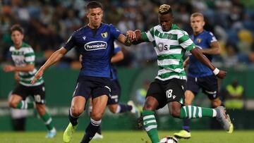 Nehu&eacute;n P&eacute;rez, durante un partido contra el Sporting de Portugal.