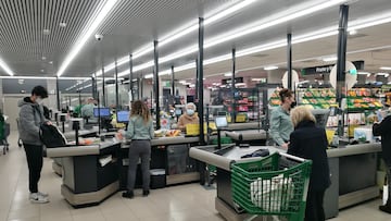 MADRID, SPAIN - NOVEMBER 2021: Mercadona supermarket on November 18, 2021 in Madrid, Spain. (Photo by Cristina Arias/Cover/Getty Images)