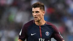 Thomas Meunier durante un partido con el PSG.