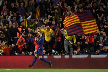 3-0. Piqué celebró el tercer gol.