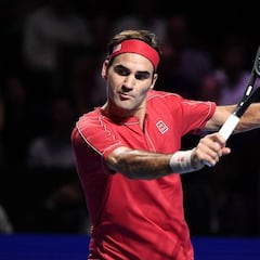 Federer vence a Albot y mantiene su idilio con el torneo