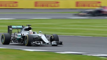 Lewis Hamilton está intratable en Silverstone.