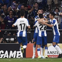 Vargas socorre a un Espanyol bipolar pero de récord