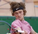 Rublev supera su enfado y Tsitsipas arrasa a Munar