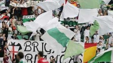 <b>MEJORAR EL AMBIENTE. </b>El Elche quiere que el Martínez Valero presente un mejor aspecto.