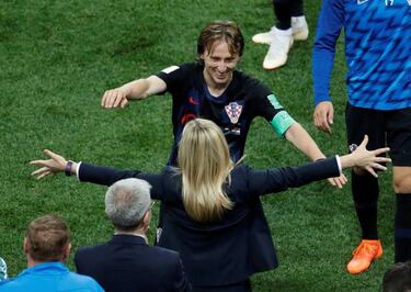 Modric: "Messi can't be expected to do it all on his own"