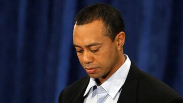 PONTE VEDRA BEACH, FL - FEBRUARY 19:  Tiger Woods makes a statement from the Sunset Room on the second floor of the TPC Sawgrass, home of the PGA Tour on February 19, 2010 in Ponte Vedra Beach, Florida. Woods publicly admitted to cheating on his wife Elin Nordegren but maintained that the issues remain &quot;a matter between a husband and a wife.&quot;  (Photo by Joe Skipper-Pool/Getty Images)