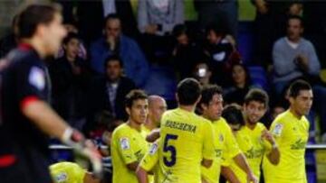 El Villarreal golea y frustra las aspiraciones del Athletic