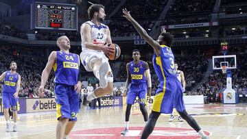 C車mo y d車nde ver el Zalgiris - Real Madrid: Horarios y TV