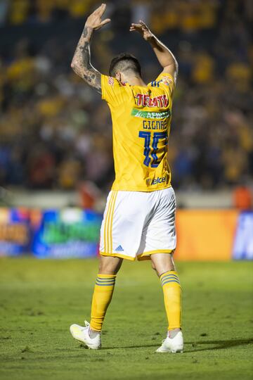 7 goles con Tigres de la UANL