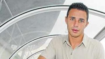 <b>INTERESADO. </b>Rubén Castro abrió sus puertas al Nàstic; en el Racing no juega.