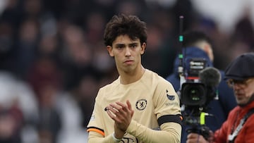 London (United Kingdom), 11/02/2023.- Joao Felix of Chelsea reacts after the English Premier League soccer match between West Ham United and Chelsea FC in London, Britain, 11 February 2023. (Reino Unido, Londres) EFE/EPA/Isabel Infantes EDITORIAL USE ONLY. No use with unauthorized audio, video, data, fixture lists, club/league logos or 'live' services. Online in-match use limited to 120 images, no video emulation. No use in betting, games or single club/league/player publications
