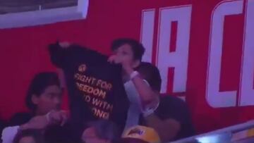 Estado de alarma total en la NBA con China: kiss cam, aparece un mensaje político y atención al cámara