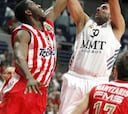 Bourousis y Jerrells, los MVPs del segundo partido de los playoffs