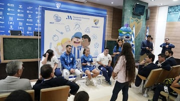 De izquierda a derecha Silvia, Luis Muñoz, Ruth y Carlos Fernández.