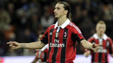 Ibrahimovic prepared to talk to AC Milan, says agent Raiola