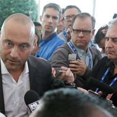 Derek Jeter confrontó a aficionados de los Marlins