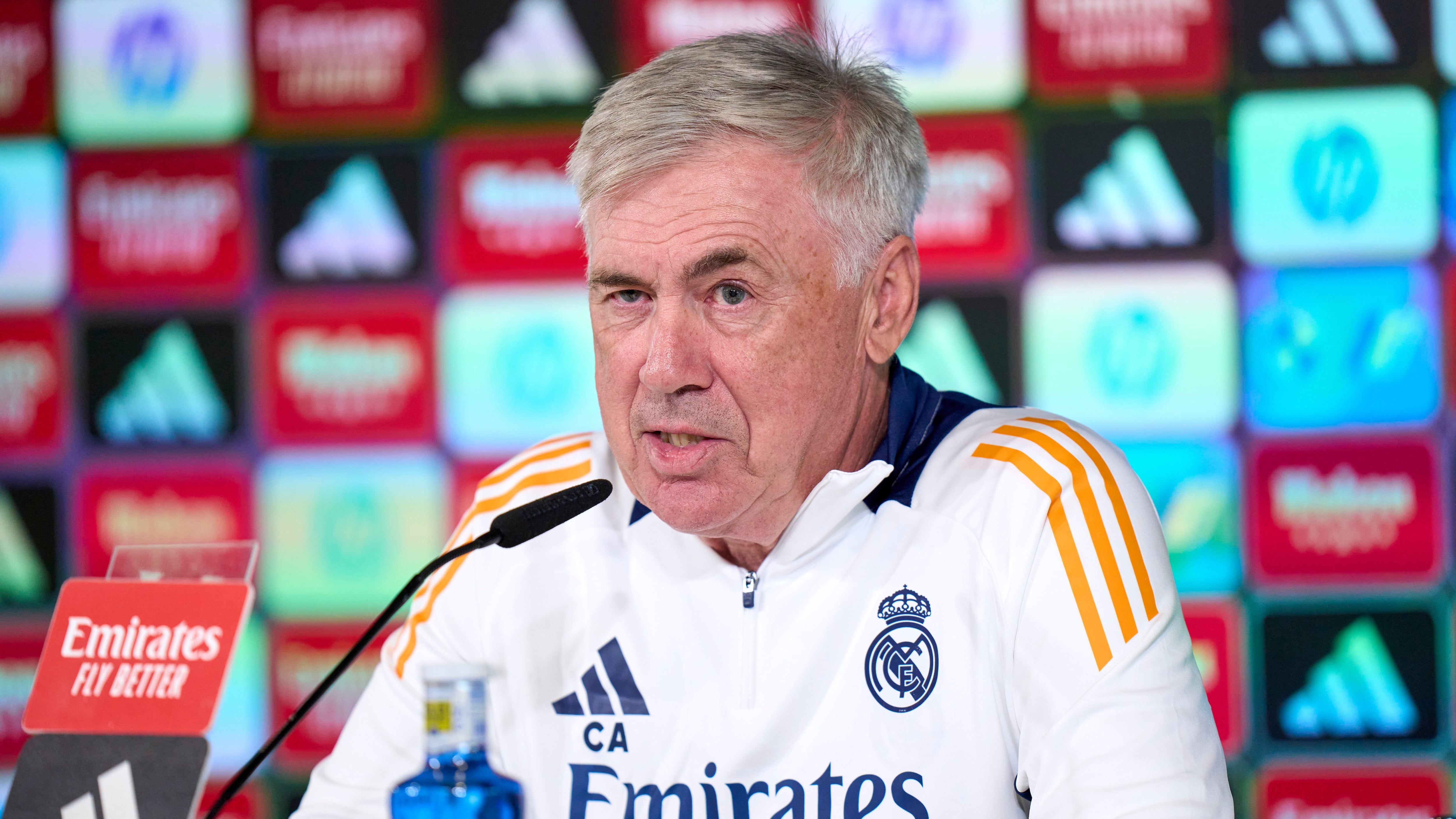 Ancelotti: “Veo a un Mbappé distinto, cerca del 100%”