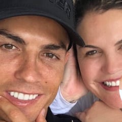 Katia Aveiro felicita a CR7: Sus pañales, los yogures y los primeros defensas